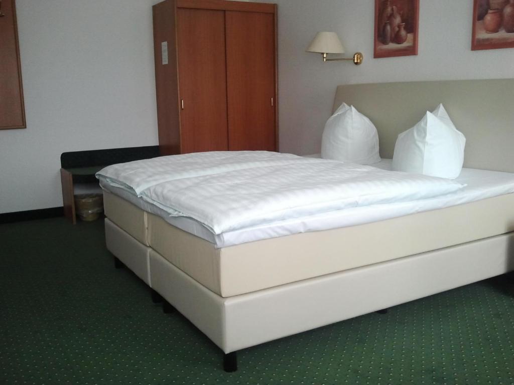 Hotel Evabrunnen Bischofswerda Δωμάτιο φωτογραφία