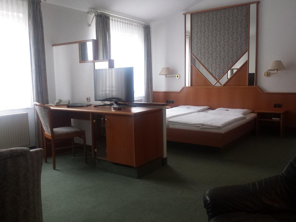 Hotel Evabrunnen Bischofswerda Δωμάτιο φωτογραφία