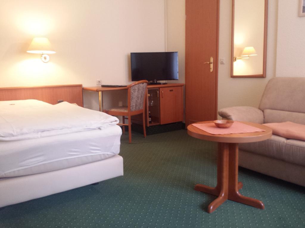 Hotel Evabrunnen Bischofswerda Δωμάτιο φωτογραφία